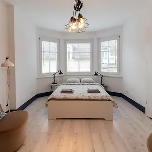 https://the-very-heart-apartment.gdanskhotel.org